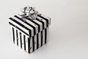 Lire la suite à propos de l’article Combien donner pour un anniversaire de 18 ans ?