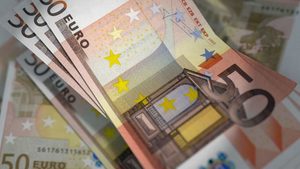 Lire la suite à propos de l’article Ancien billet de 50 euros : Validité, valeur, échange… le guide complet